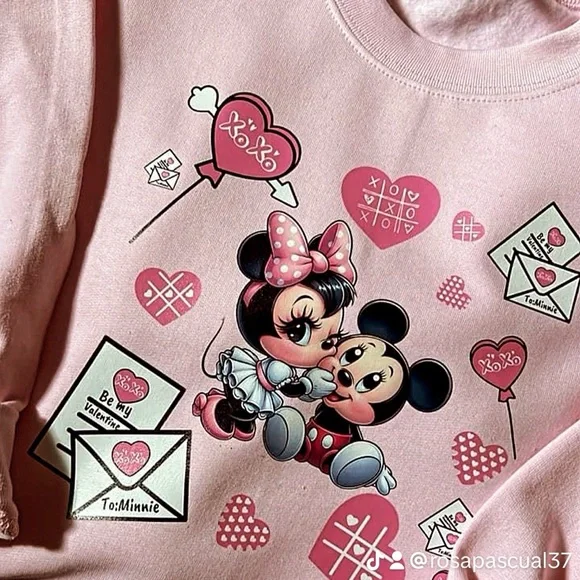 Custom sweater - Picture 2 of 3